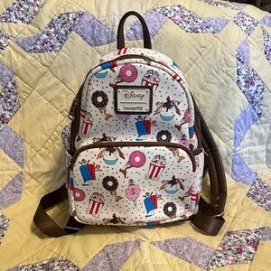 Loungefly Disney Chip And DALE SNACKIES ￼